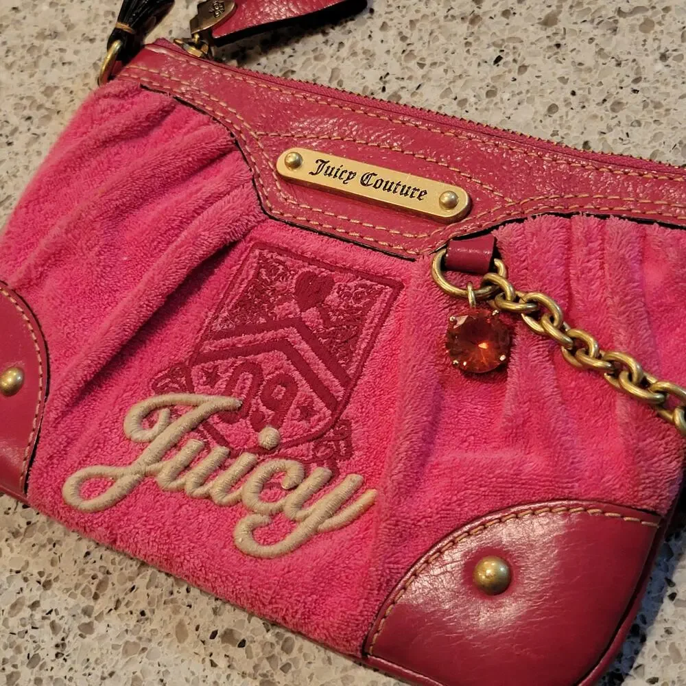JUICY COUTURE Y2K Pink Leather Velour Embroidered Chain Charm Wristlet Mini Bag